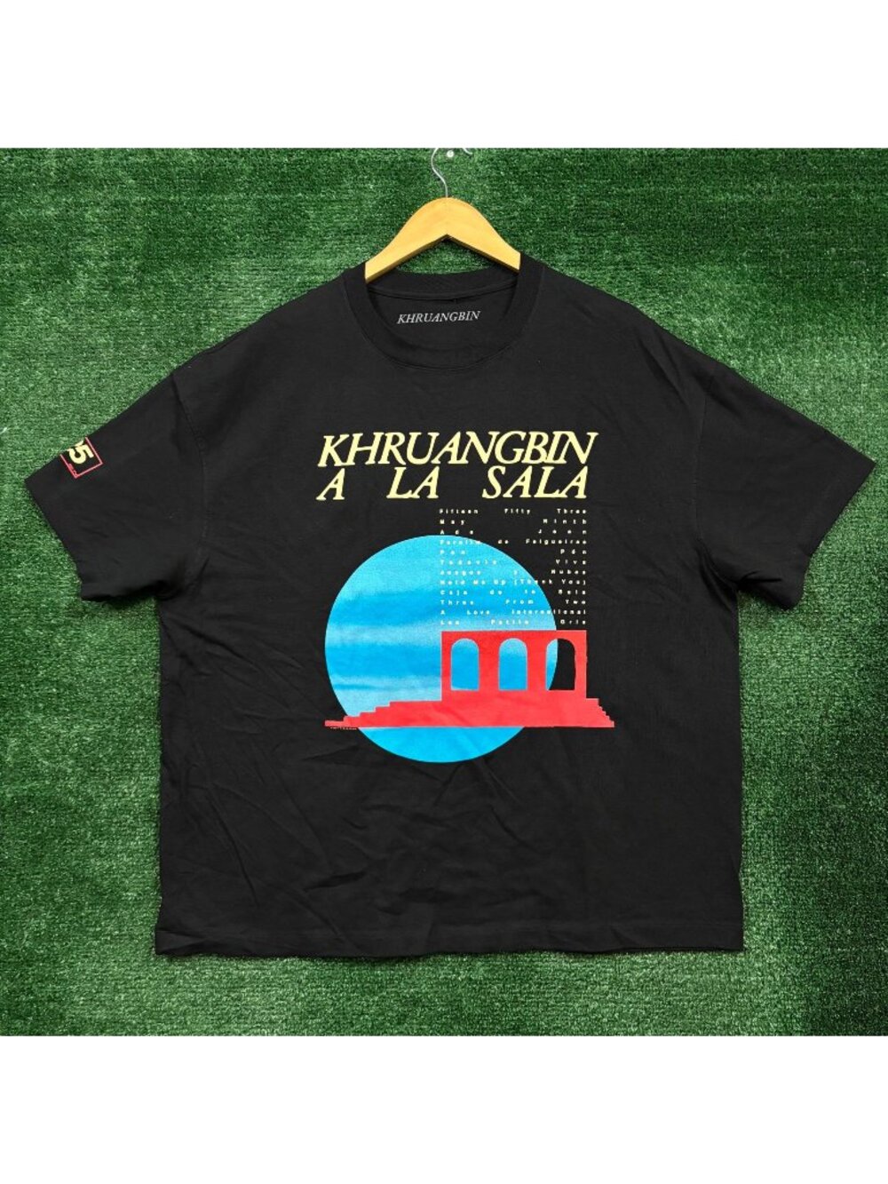 Khruangbin A La Sala Toma Una Toma Dos Toma Todo T-Shirt Size 2XL